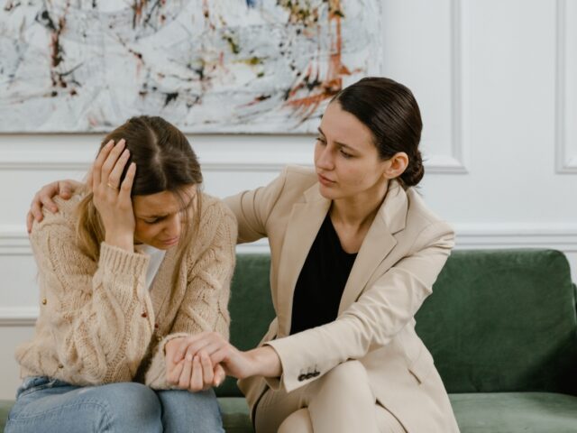 Therapy for Life Transitions: Support for Midlife and Beyond in Plantation